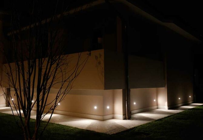 Mem Abitazione Led Segnapassi Esterno Argor